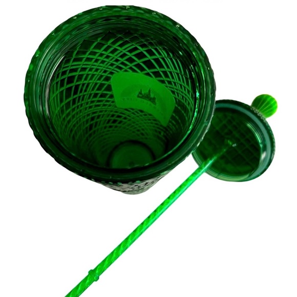 Starbucks NWT Wicked Emerald City Limited Edition Green Gemstone Cold Cup - Picture 5 of 11
